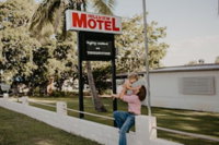 Hillview Motel - Internet Find