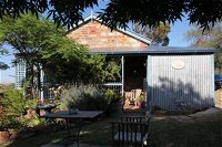 Kookaburra Cottage - Click Find