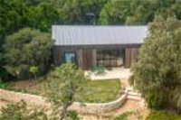 The Garden Cottage at the Olives - Internet Find