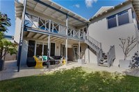 Cottesloe Executive Beach House - Click Find