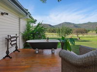 Meerea Country Estate adjoining Wollombi National Park - Click Find