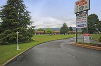 Colonial Motor Inn Lithgow - Petrol Stations