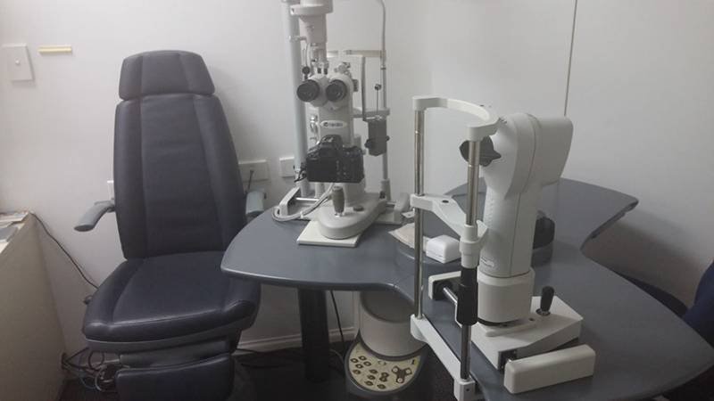 McLennan Deece Optometrists - thumb 1