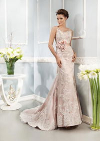 White House Bridal Boutique - Qld Realsetate