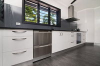 Darwin Kitchens  Cabinets - Qld Realsetate