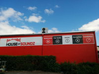 House of Soundz - Renee