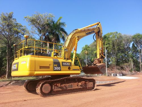 MCE Mark Cundall Earthmoving - thumb 14