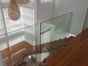 D & T Balustrade Systems - thumb 3