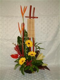 Lakes Creek Florist - Click Find