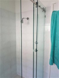 Bayview Home SolutionsShower Screens - DBD