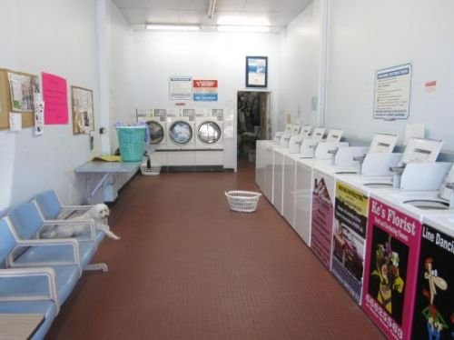 Lorraine’s Laundry & Services - thumb 1