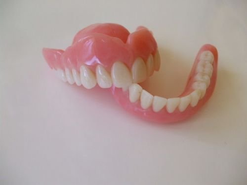Complete Denture Solutions - Your Denture Clinic in Bundaberg - Dentists Australia
