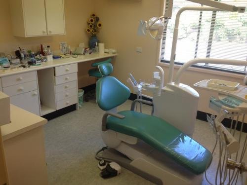 Dr Amanda J. Yu - Dentist Find 2