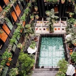 Hotels with Pools Accommodation Dubai