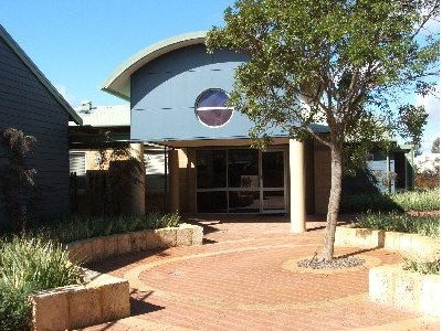 John Wollaston Anglican Community School - Schools Australia 2