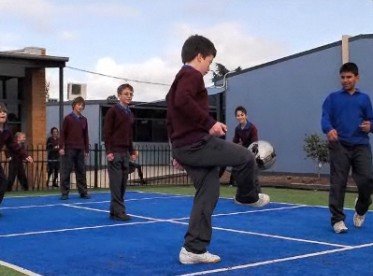 St Christopher's Primary School - Schools Australia 3