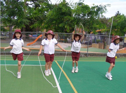 Mother Of God Primary School - Schools Australia 2