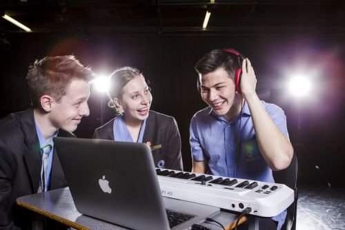 Qld Academy for Creative Industries - Adelaide Schools