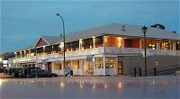 Seacliff Beach Hotel - Carnarvon Accommodation