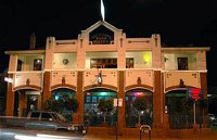 Victoria Park Hotel - Accommodation QLD