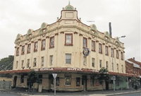 Port Kembla Hotel - Pubs Sydney