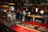 Vernon Arms Tavern - Accommodation Gladstone