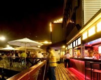 The Lucky Shag Waterfront Bar - New South Wales Tourism 
