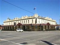 Soden's Australia Hotel - Accommodation Rockhampton