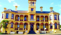 The Queenscliff Historic Royal Hotel - Queenscliff Pubs And Clubs