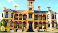 The Queenscliff Historic Royal Hotel - New South Wales Tourism 