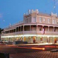 The Rose Hotel - Victoria Street Bar - Pubs Perth