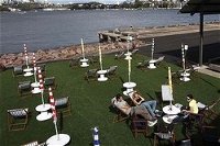 The Island Bar - Redcliffe Tourism
