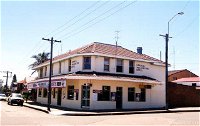 Old Fitzroy Hotel The - Accommodation QLD