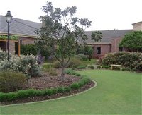Camden Lakeside Country Club - Redcliffe Tourism