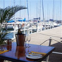 Lake Macquarie Yacht Club - New South Wales Tourism 