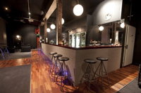 Clique Bar Lounge - Carnarvon Accommodation