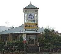 Wattle Grove Hotel - Accommodation NSW