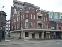 The Flinders - Pubs and Clubs