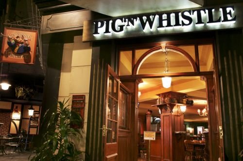 Pig N Whistle British Pub Indooroopilly
