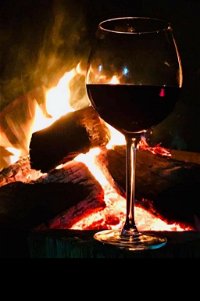 Book your Fire Pit at The Oriana - Lismore Accommodation