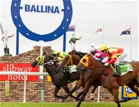 Ballina Boxing Day Races - Tourism Canberra