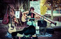 Buskers by the Lake - Restaurant Guide
