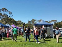 Hanging Rock Makers Market - New South Wales Tourism 