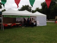Macclesfield Strawberry Fete - Redcliffe Tourism