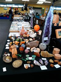 National Gem And Crystal Expo - Pubs and Clubs