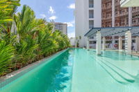 201 Lake Street Apartments - Surfers Gold Coast