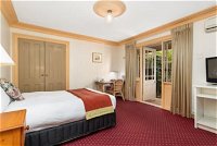 McLaren Hotel - QLD Tourism