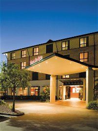 Travelodge Hotel Garden City Brisbane - Maitland Accommodation