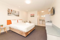 Bass  Flinders Motor Inn - Accommodation Yamba