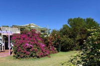 Le Grand Chateau - Accommodation Broken Hill